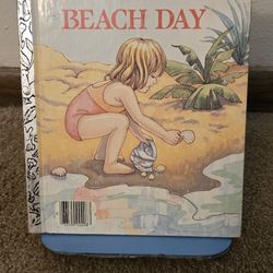 A Little Golden Book 1988 Beach Day