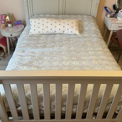 Bed Frame/crib
