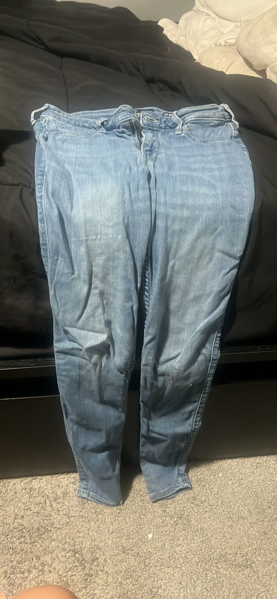 Hollister Low Rise Jean Legging 