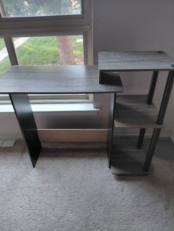 Desk 38" W 34" H NE Philly still available do not ask is it still available local pick up NE philly