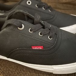 Levi’s Shoes 