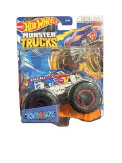 Hot Wheels Monster Trucks Race Ace  pickup