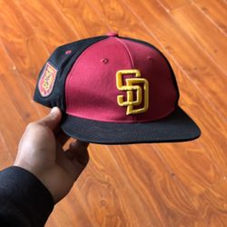 2023 San Diego Padres Harry Potter Red GRYFFINDOR Hat Theme Game 6/24/23 🔥