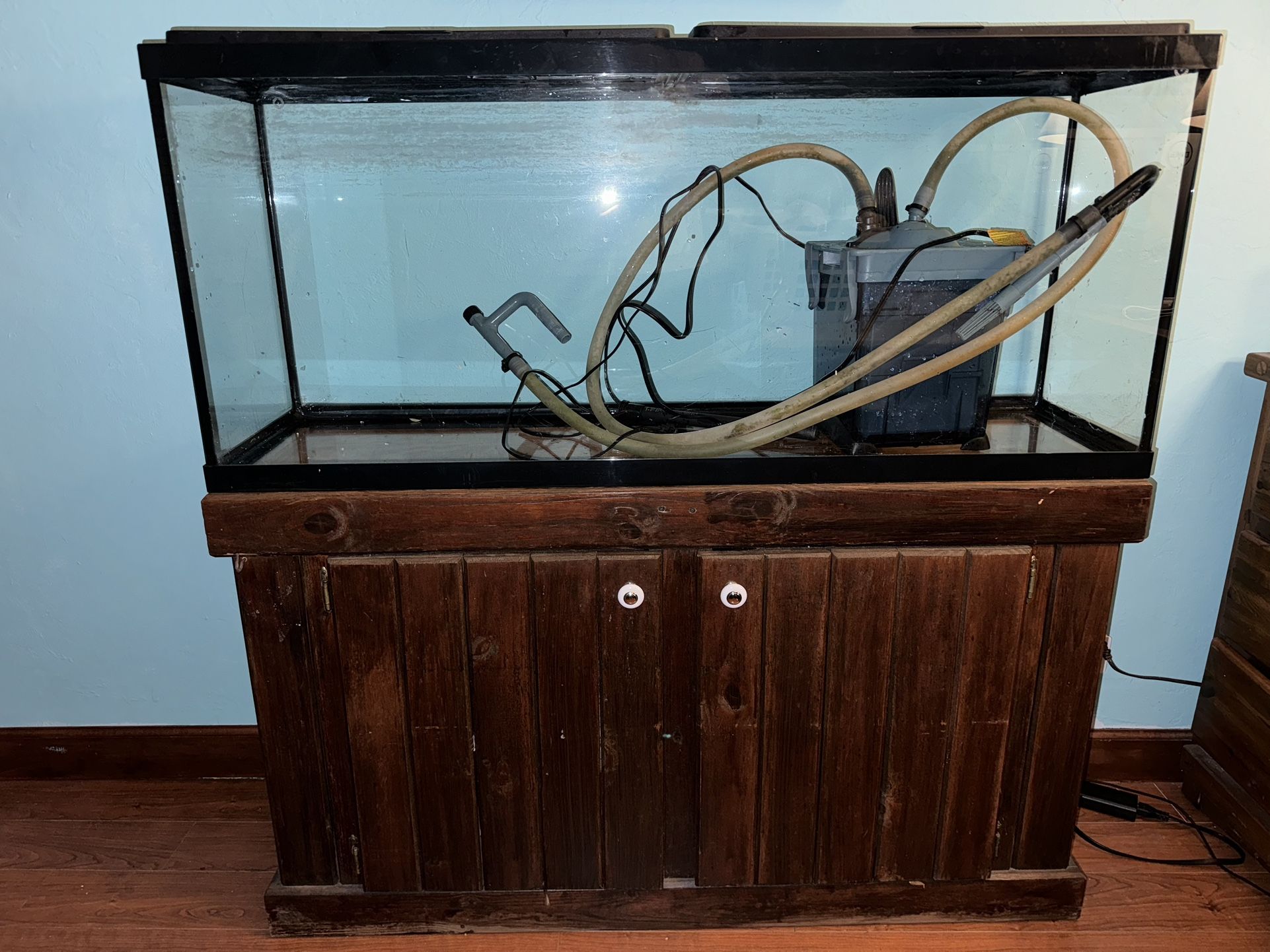 55 GALLON FISH TANK WITH STAND AND PUMP