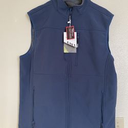 Men’s Outdoor Ventures Best In Excellent Condition Size Médium 