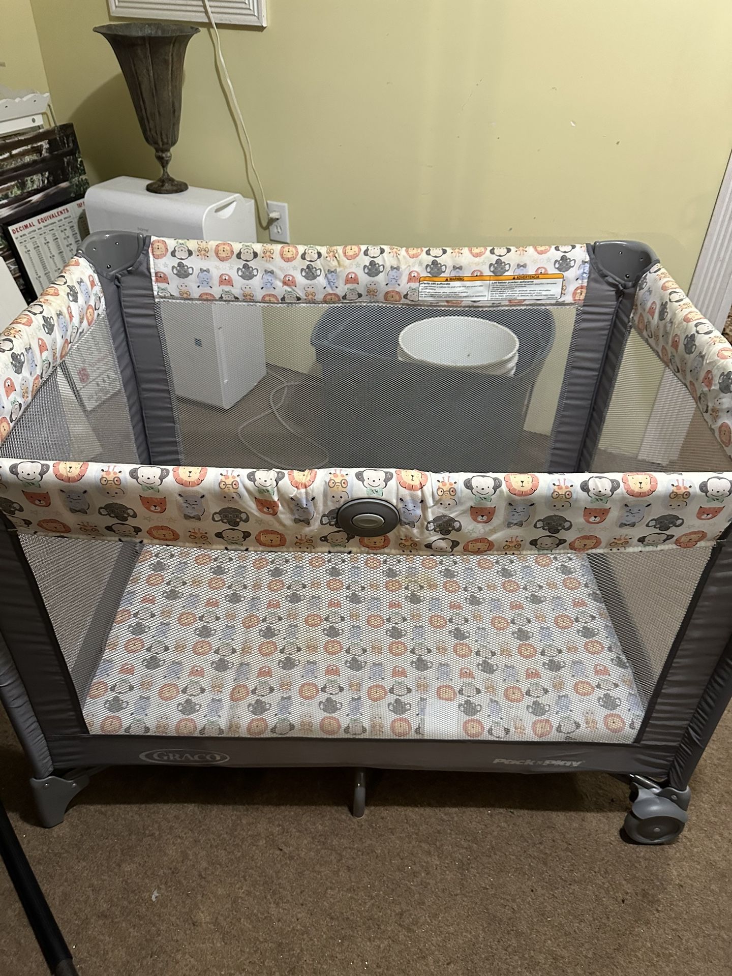Play Pen, Greco.
