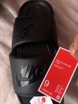 Nike slides