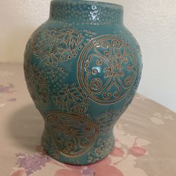 Chinese Porcelain Vase