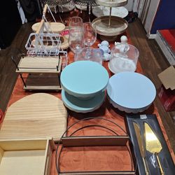 Dessert Stands & Decor