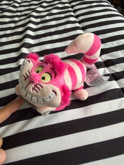 Disneyland Paris Cheshire Cat shoulder pal plush