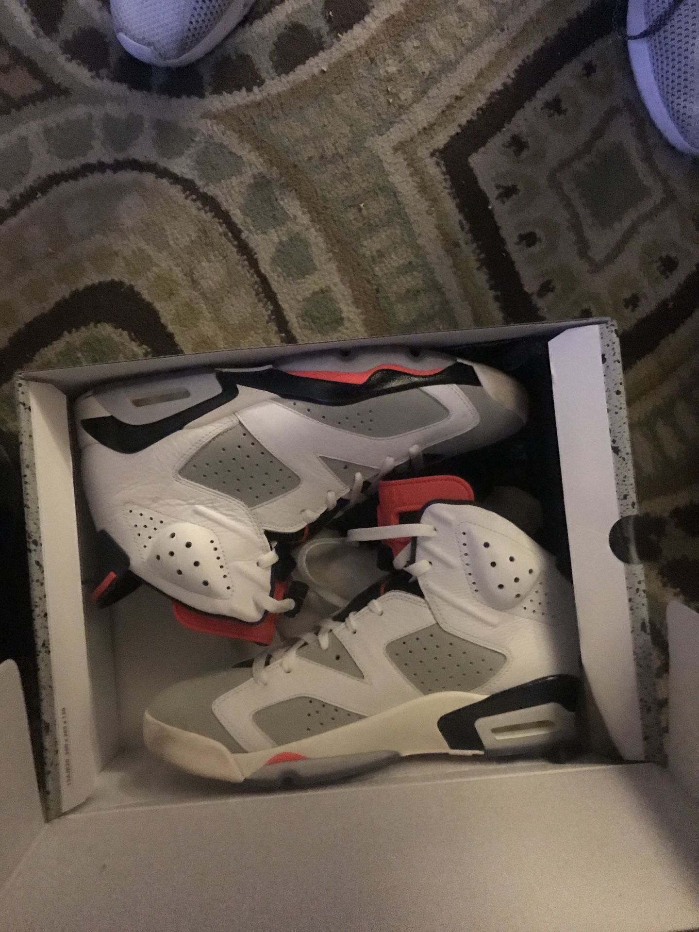 Jordan's 6's size 12