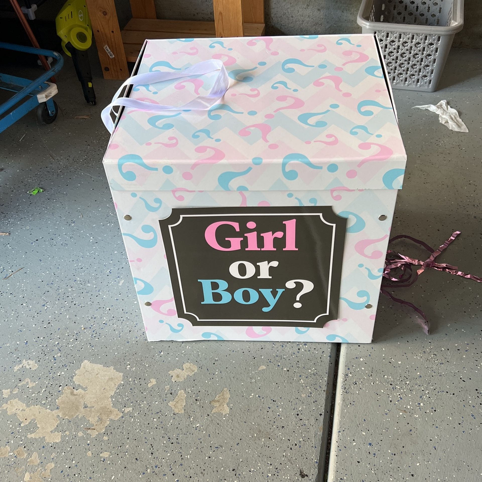 Gender Reveal Box
