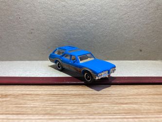 Matchbox Loose / Oldsmobile Vista Cruiser 1971 / Blue