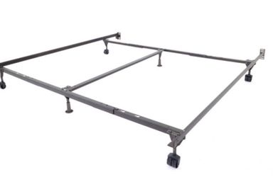 Universal bedframe