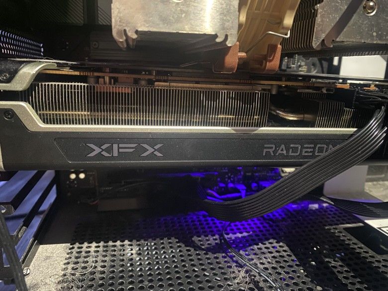 AMD RX 6750 XT