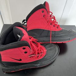 Nike Boots