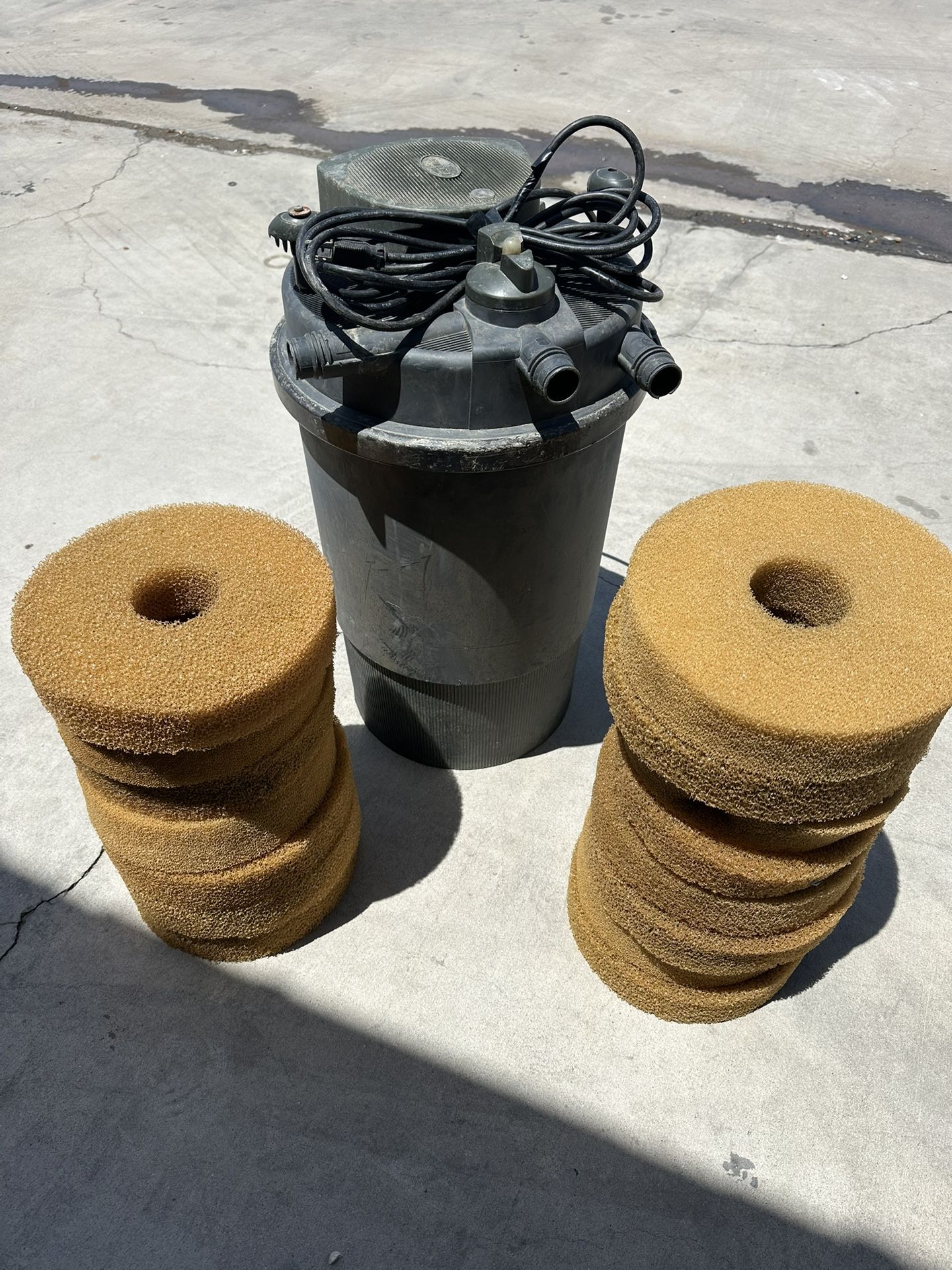 Laguna PF3200 Pond Filter With Extra Filters