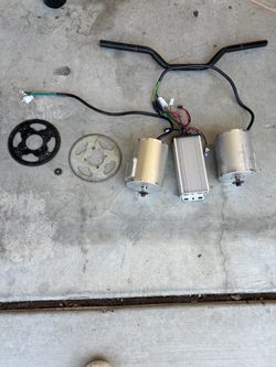 Motors, controller, sprockets, handlebars.