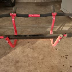 Pull Up Bar