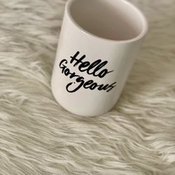 Hello Gorgeous Brush Holder