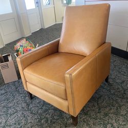 Pottery-Barn leather Recliner