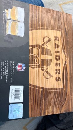 Limited edition Las Vegas Raiders The Memory Company 2-Pack Rocks Glass Box Set with Stone Cubes