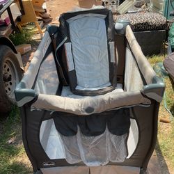 A playpen ready for you to use 