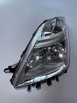 2006 to 2009 Toyota Prius Driver Left Side Headlight faros focos luces micas