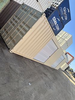 40FT STORAGE CONTAINER w/ (2) SIDE ROLL-UP DOORS – RARE SETUP!