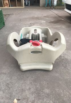 Graco snugride 32 base car seat