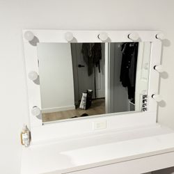 Vanity Mirror