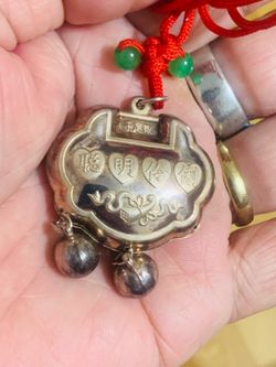 S999 Pure Silver Collector's Edition Carved "Longevity Lock" Pendant (38 x 32 mm), approx. 15g