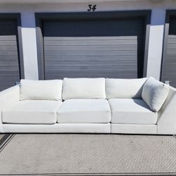 Crate and Barrel Cream Sectional Couch 