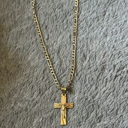 10k Gold Cross Pendant 