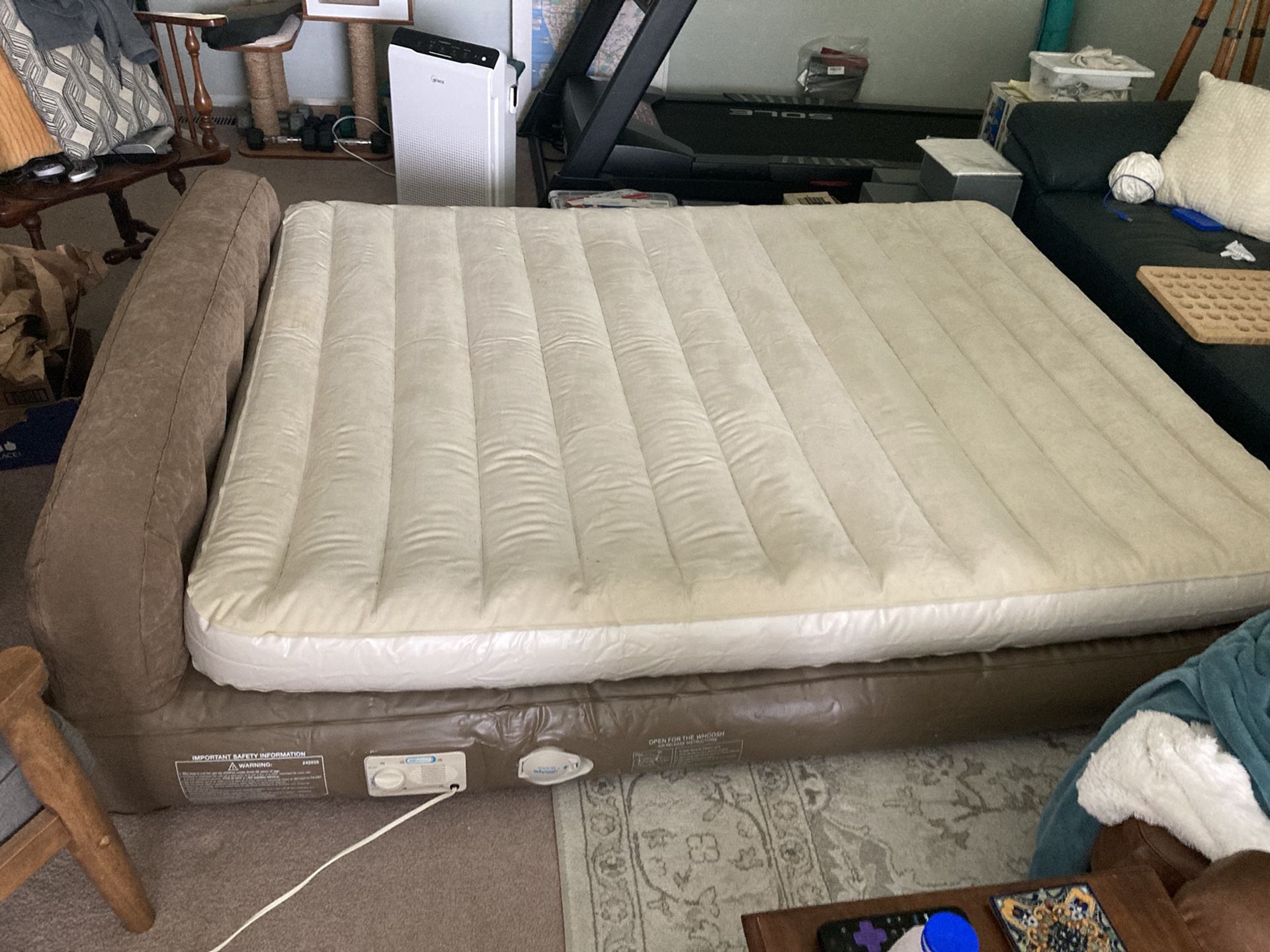 PENDING The Original Aerobed FREE for Sale in Seattle, WA OfferUp