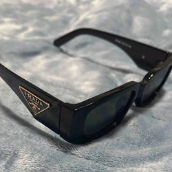 Sunglasses Prada/Versace/Grey/Black/Clear