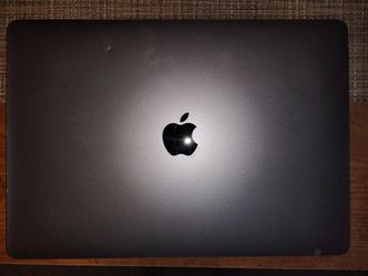 Apple MacBook Air w/M1CHIP