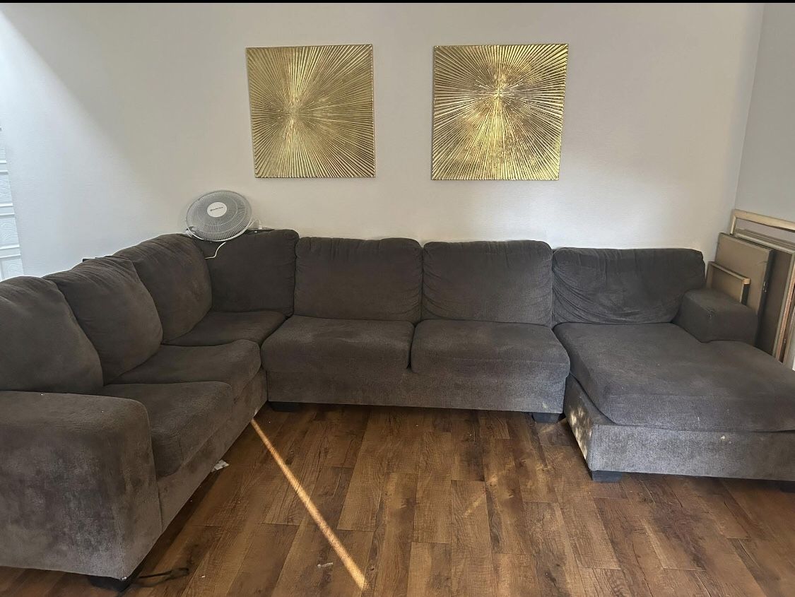 3 Part Sectional Couch