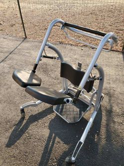 RoMediv QuickMove Sit-To-Stand