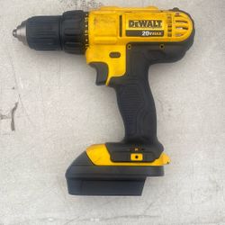 Dwalt Drill 