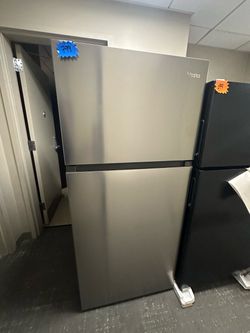 Vesta Apartment Size Refrigerator