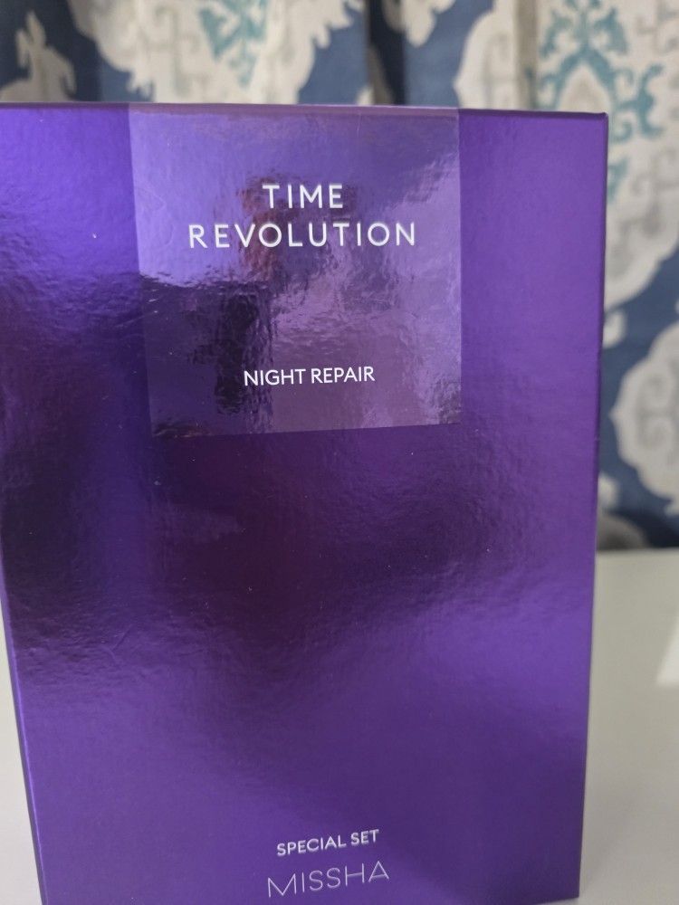 MISSHA Time Revolution Night Repair, 5-piece Set