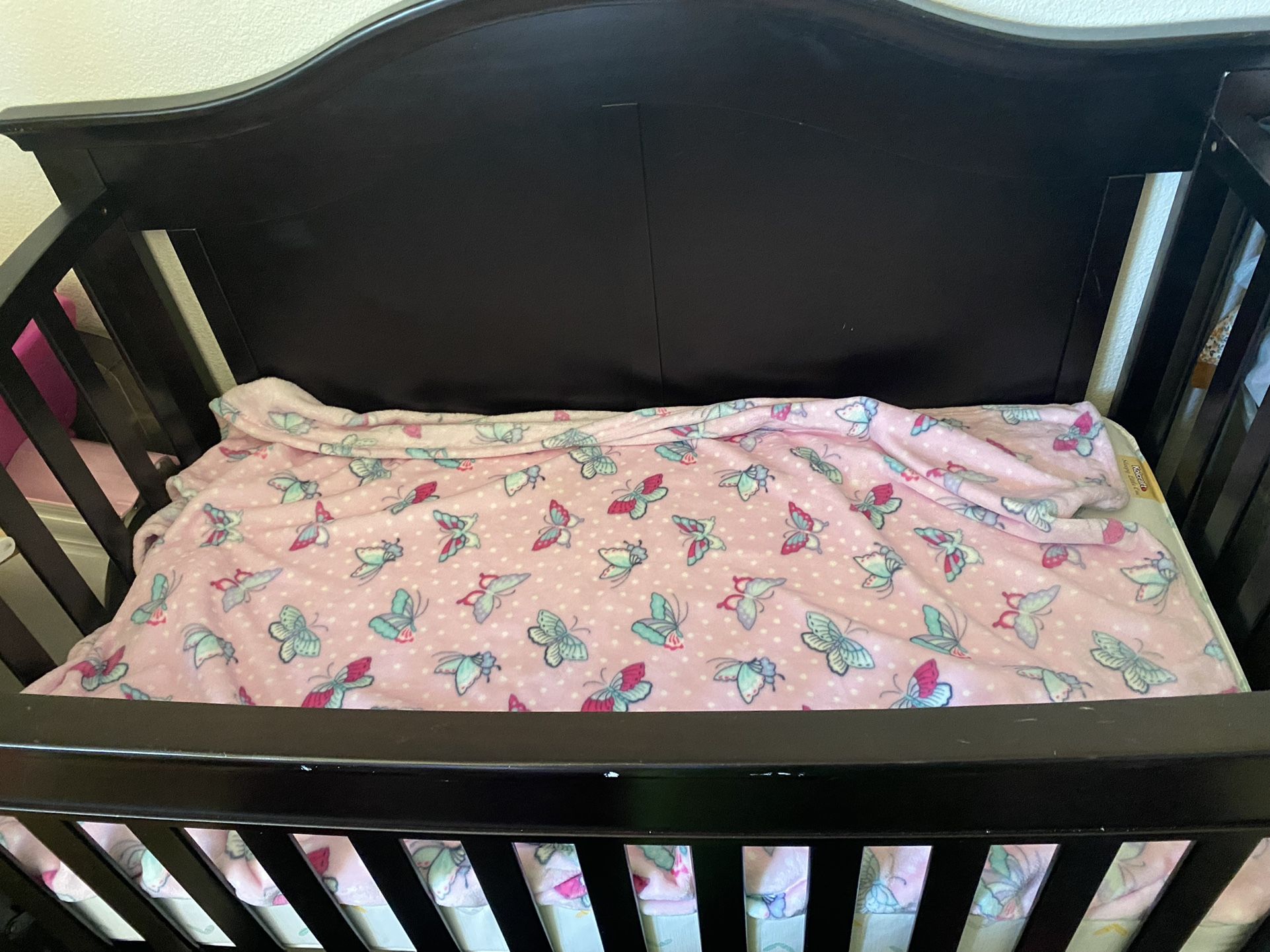 Baby crib