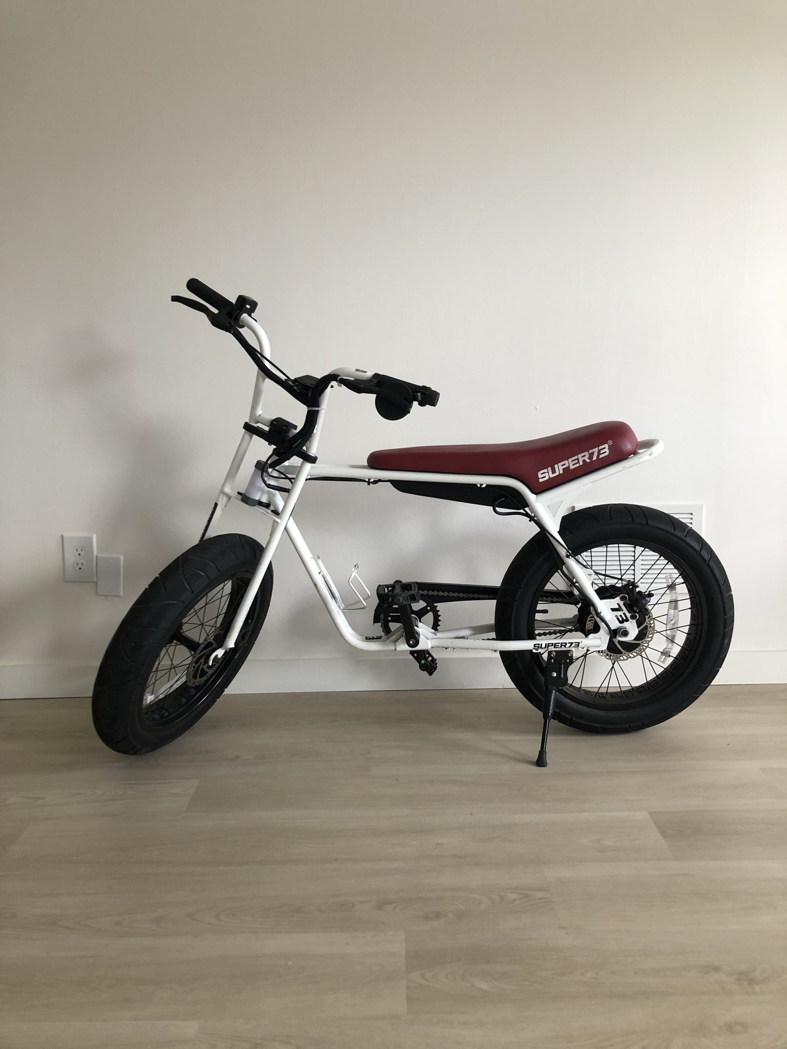 Super 73 Z1