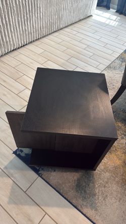 End table with storage