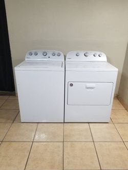 Whirlpool Washer and Dryer Set