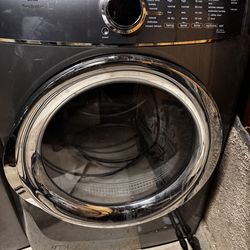 Electrolux washer and dryer excellent condition