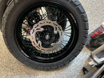 Motorcycle Supermoto Wheel with Shinko Trail Tire