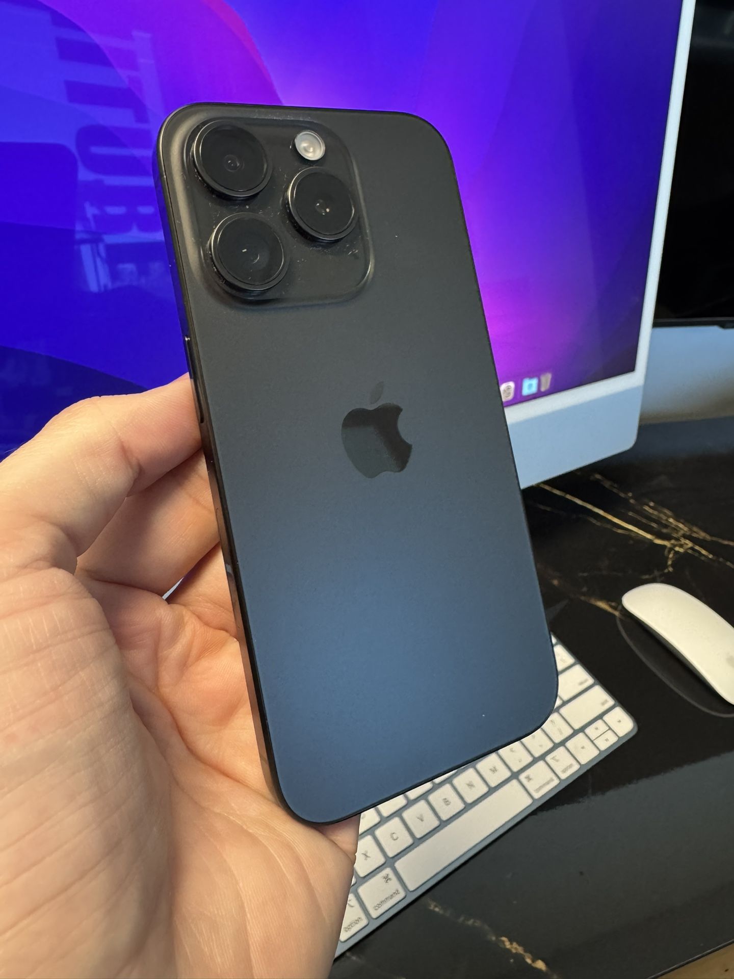 Apple iPhone 15 Pro 128GB Unlocked to any carrier!