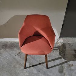 ORANGE CHAIR $50